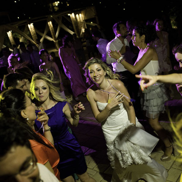 Wedding DJs VIPARTIES